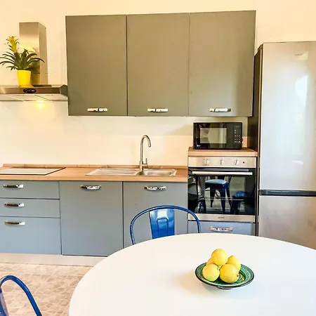 Apartman Danina By Interhome *