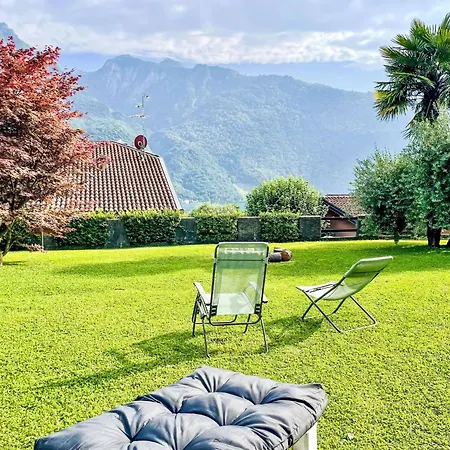 Danina By Interhome アッバディーア・ラリアーナ